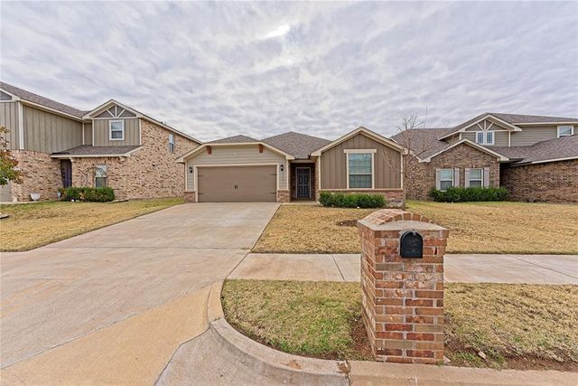 2301 Scarlet Lane, El Reno, OK 73036