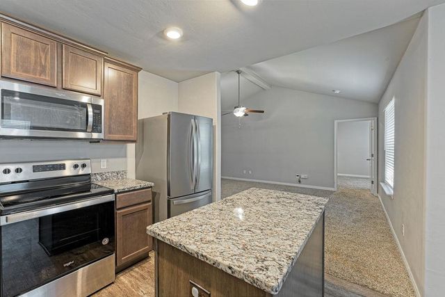 2301 Scarlet Lane, El Reno, OK 73036