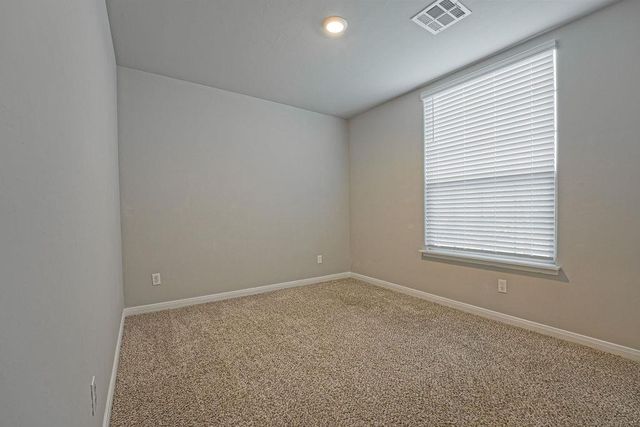 2301 Scarlet Lane, El Reno, OK 73036