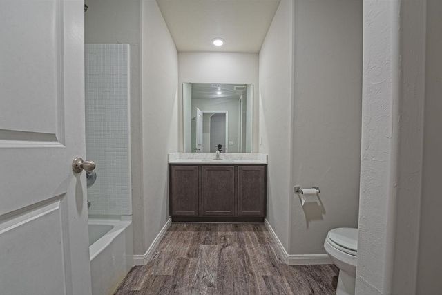 2301 Scarlet Lane, El Reno, OK 73036