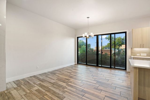 410 Melba Street 3, Dallas, TX 75208