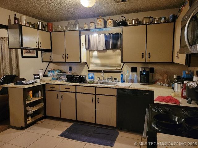 409612 E 1115 Road, Eufaula, OK 74432
