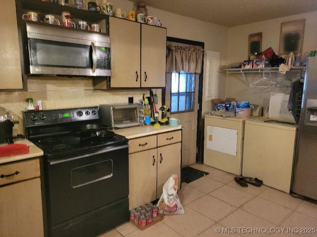 409612 E 1115 Road, Eufaula, OK 74432