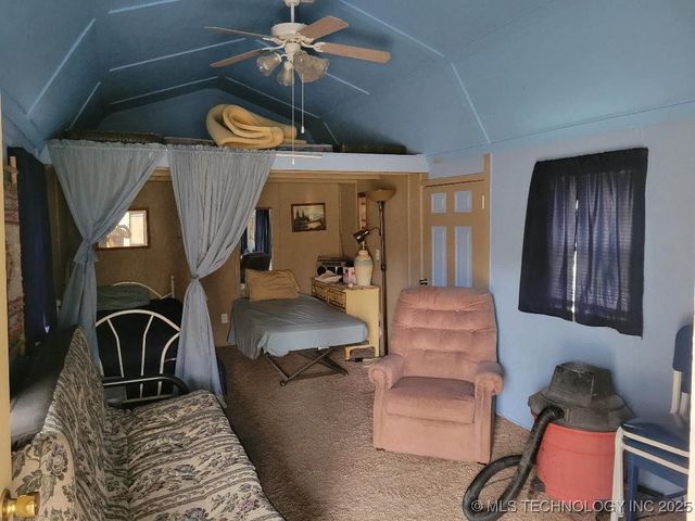409612 E 1115 Road, Eufaula, OK 74432