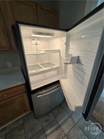 329 E 63rd Street, Savannah, GA 31405