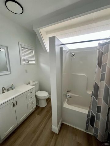 4402 Hilltop Drive, Lynchburg, VA 24502