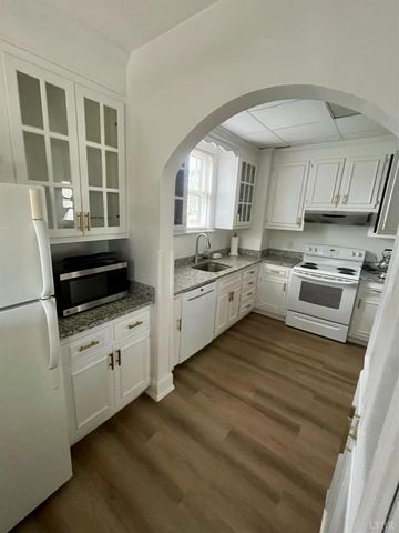 4402 Hilltop Drive, Lynchburg, VA 24502