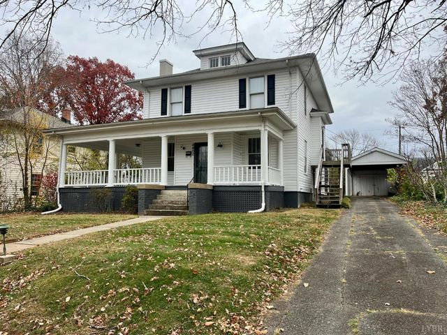 4402 Hilltop Drive, Lynchburg, VA 24502