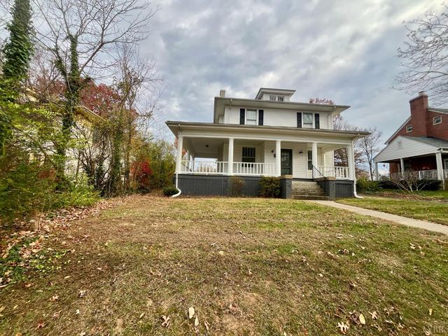 4402 Hilltop Drive, Lynchburg, VA 24502