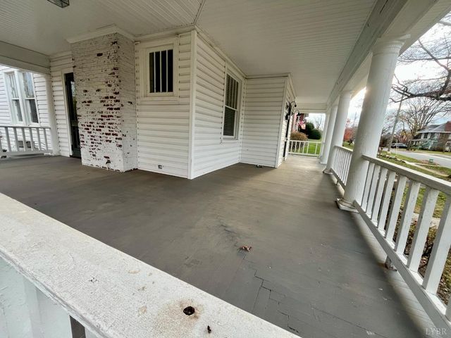 4402 Hilltop Drive, Lynchburg, VA 24502