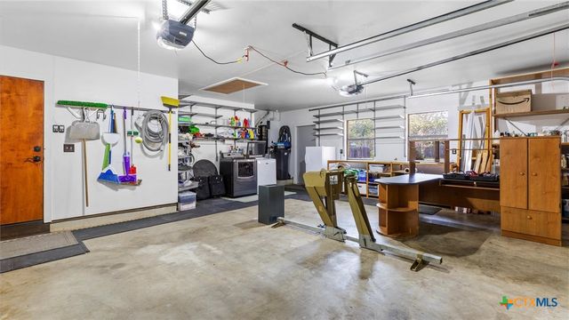 9521 Sumac Circle, San Antonio, TX 78266