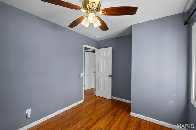 1283 Kingsford Drive, Florissant, MO 63031