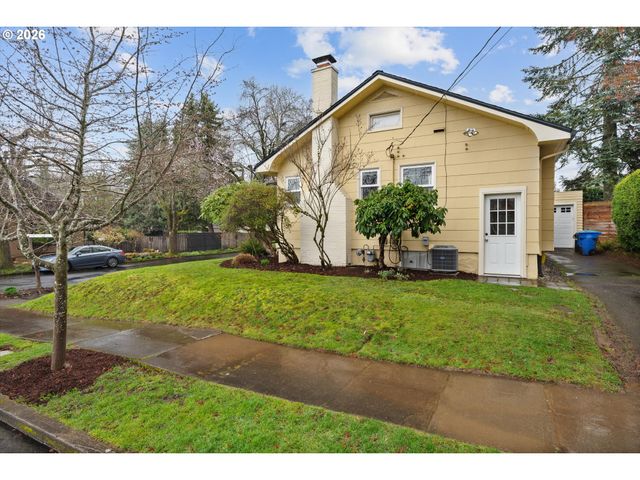 6106 Se CLINTON St, Portland, OR 97206
