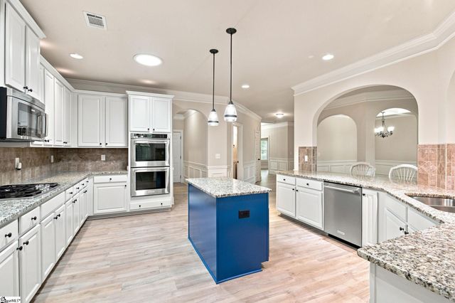 107 Versilia Lane, Simpsonville, SC 29681