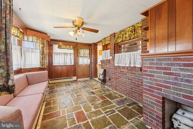 662 E WALNUT RD, Vineland, NJ 08360