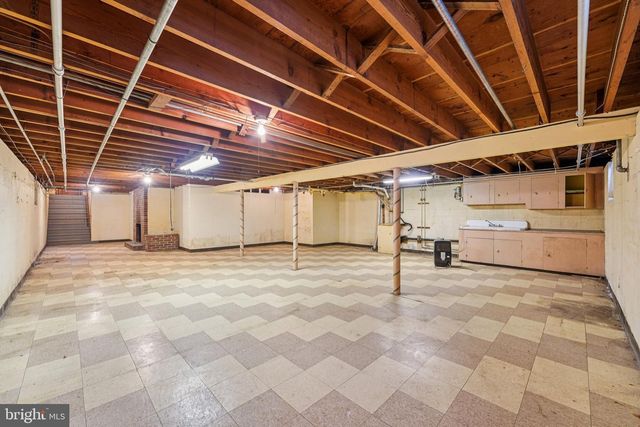 662 E WALNUT RD, Vineland, NJ 08360