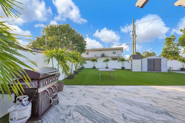831 E 10th Pl, Hialeah, FL 33010