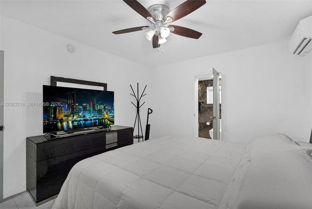 831 E 10th Pl, Hialeah, FL 33010