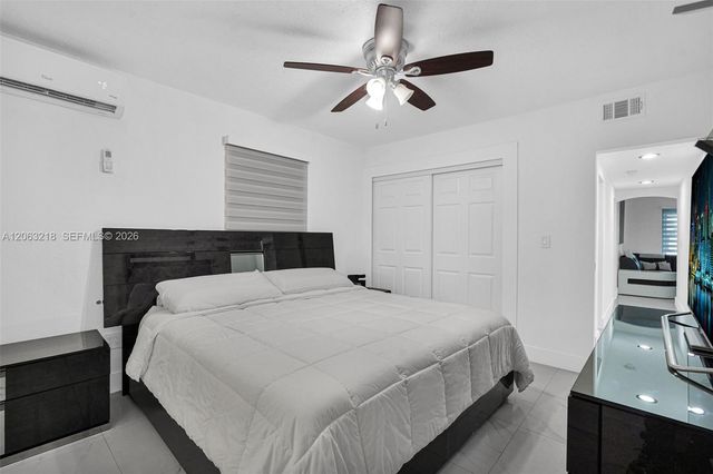 831 E 10th Pl, Hialeah, FL 33010