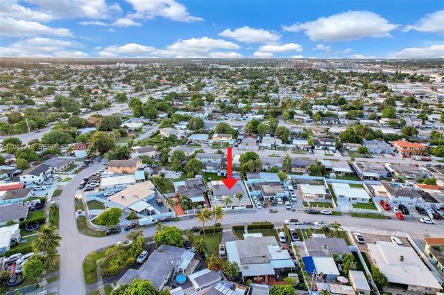 831 E 10th Pl, Hialeah, FL 33010
