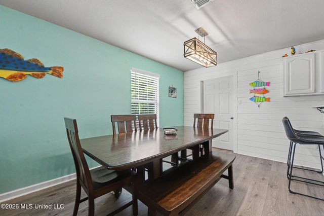 203 Mcdonald Drive, Pass Christian, MS 39571