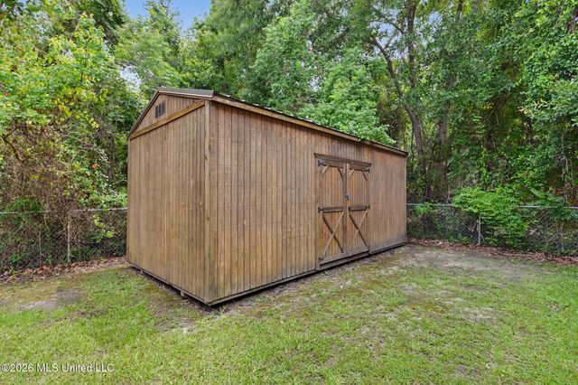 203 Mcdonald Drive, Pass Christian, MS 39571