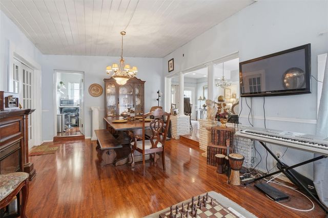 301 VERBENA DRIVE, Orlando, FL 32807