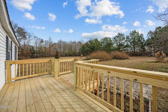 15 Dry Pond Lane, Zebulon, NC 27597