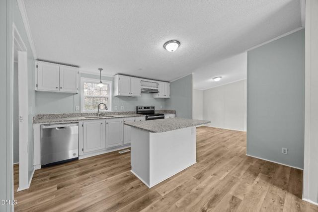 15 Dry Pond Lane, Zebulon, NC 27597