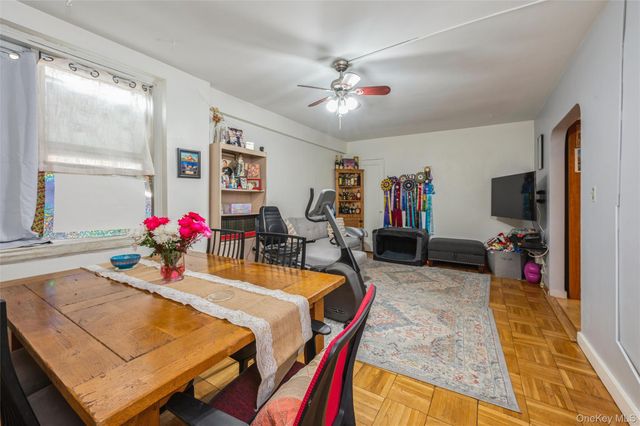 755 Bronx River Road 1C, Bronxville, NY 10708