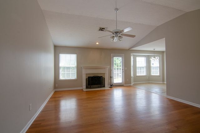 1912 Portview Dr, Spring Hill, TN 37174