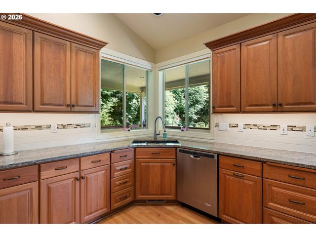 15670 Se WILLS Way, Milwaukie, OR 97267