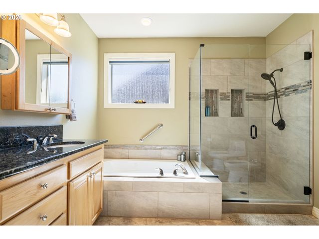15670 Se WILLS Way, Milwaukie, OR 97267