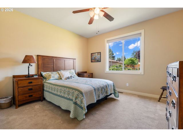 15670 Se WILLS Way, Milwaukie, OR 97267