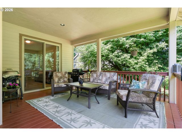 15670 Se WILLS Way, Milwaukie, OR 97267