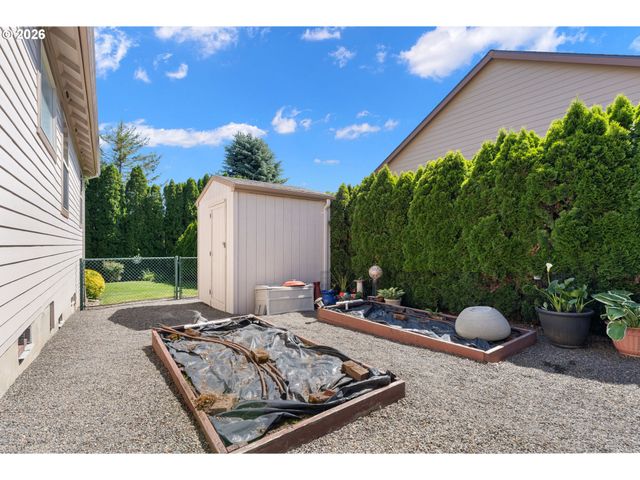 15670 Se WILLS Way, Milwaukie, OR 97267