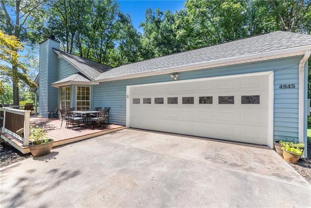 4945 Mccoy Circle, Cumming, GA 30040