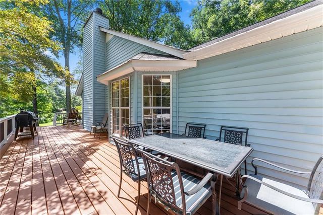 4945 Mccoy Circle, Cumming, GA 30040
