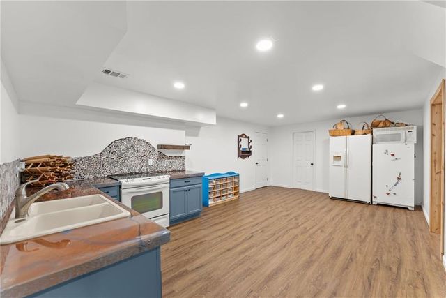 4945 Mccoy Circle, Cumming, GA 30040