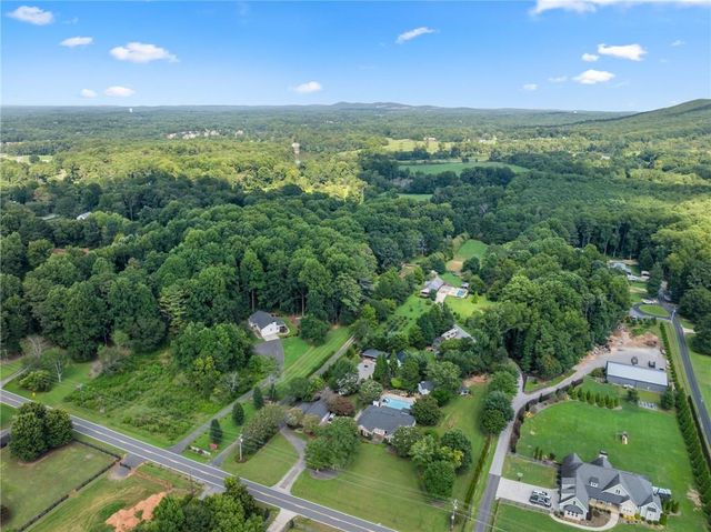 4945 Mccoy Circle, Cumming, GA 30040