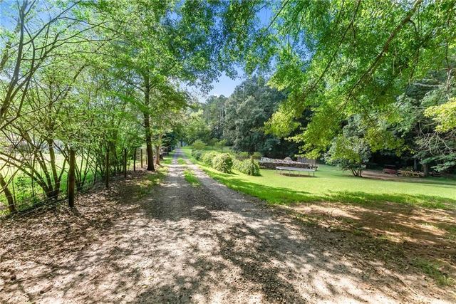 4945 Mccoy Circle, Cumming, GA 30040