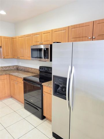 8263 SW 27th Street 102, Miramar, FL 33025