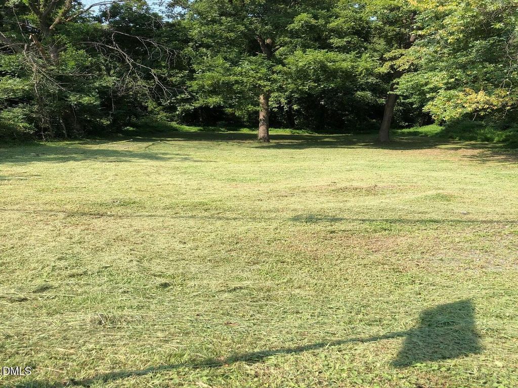 1820 S Miami Boulevard, Durham, NC 27703