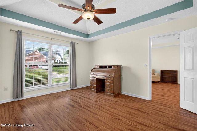 2038 Hearthside Cir, Shelbyville, KY 40065