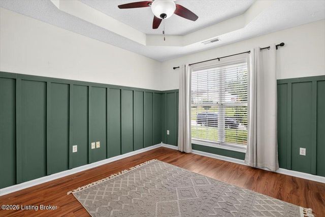 2038 Hearthside Cir, Shelbyville, KY 40065