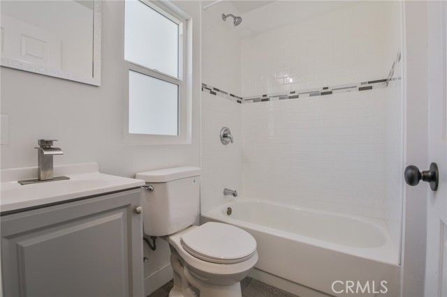 317 W 107th, Los Angeles, CA 90003