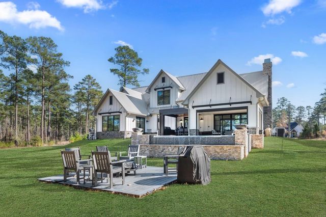 705 Private Road 6028, Brookeland, TX 75931