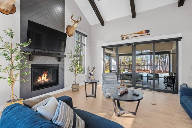 705 Private Road 6028, Brookeland, TX 75931