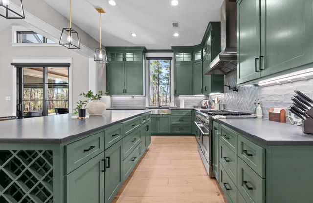 705 Private Road 6028, Brookeland, TX 75931