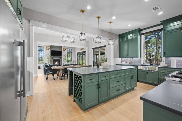 705 Private Road 6028, Brookeland, TX 75931